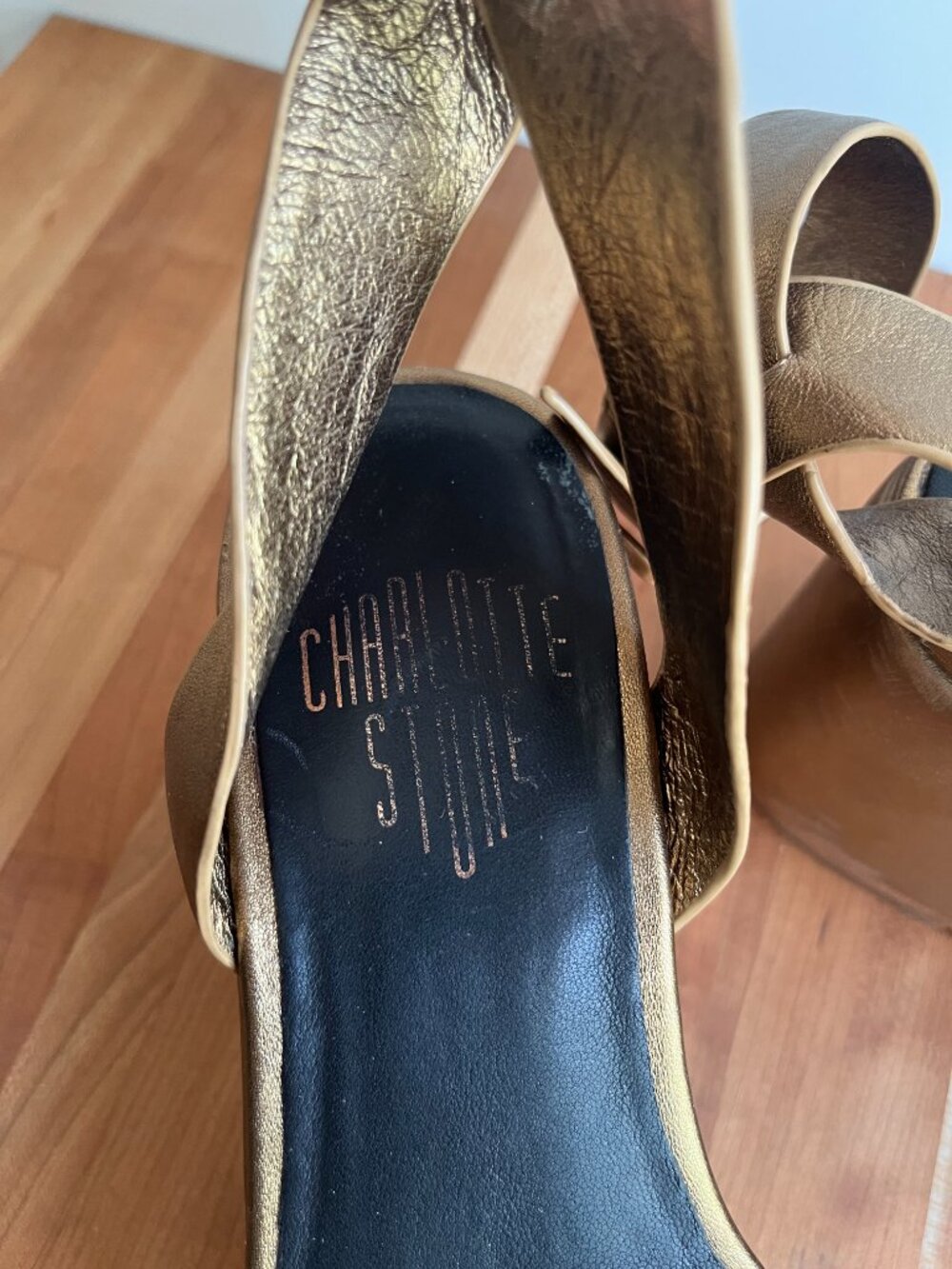 Charlotte Stone Metallic Gold Platform Wedge Sa - Picture 8 of 8